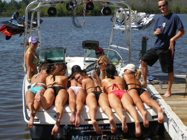 Hot Girls On Wakeboard Boat
